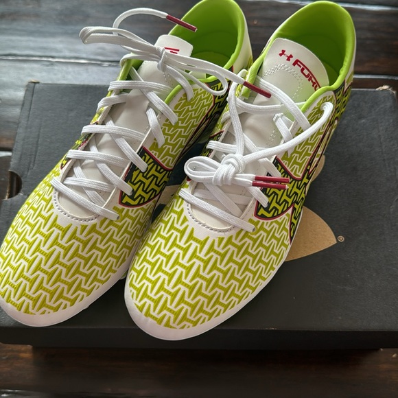 Under Armour CF Force 2.0 FG soccer cleats. Brand new in box. - Picture 3 of 6